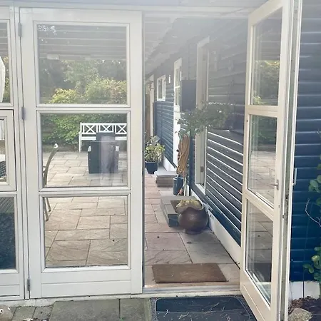 Cozy Near And Nature Feriehus