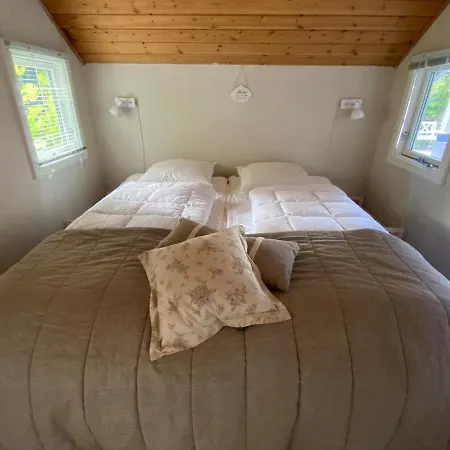 Cozy Near And Nature Feriehus